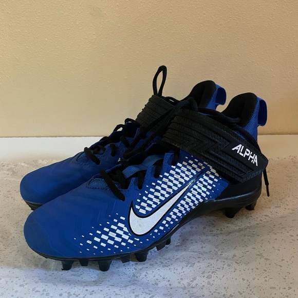 nike football cleats size 6